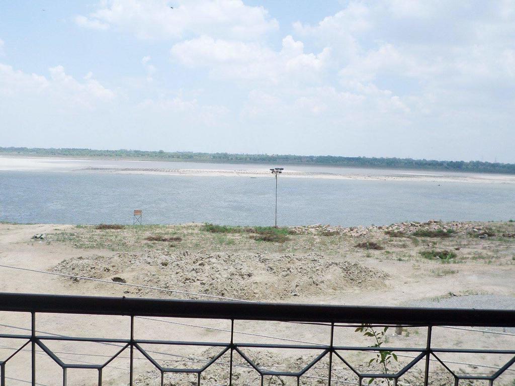 Ganga Paying Guest House Варанасі Екстер'єр фото