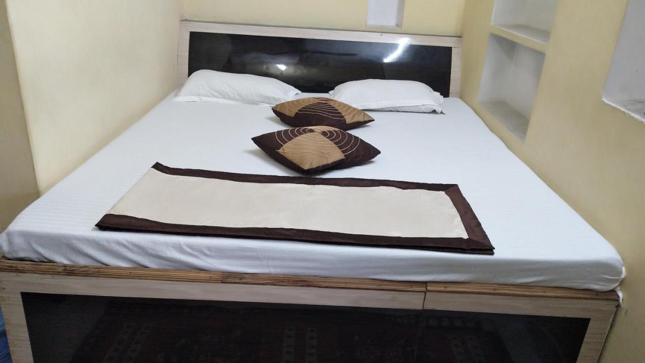 Ganga Paying Guest House Варанасі Екстер'єр фото