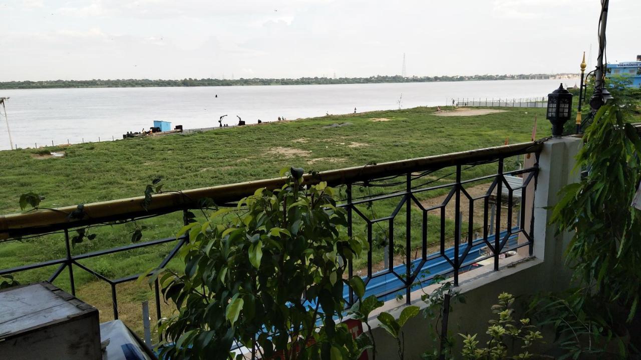 Ganga Paying Guest House Варанасі Екстер'єр фото